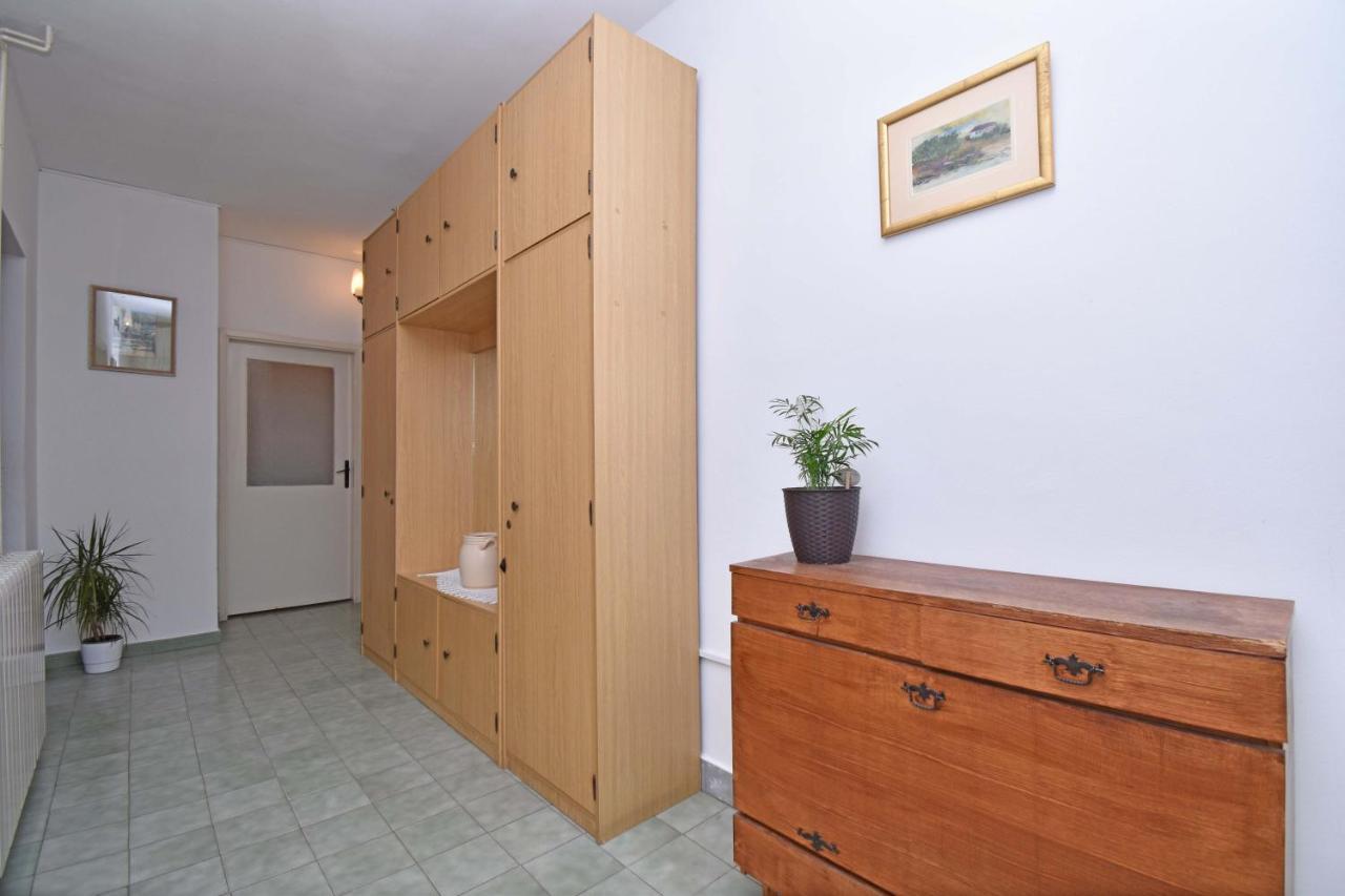 Rooms Borka Tucepi Luaran gambar